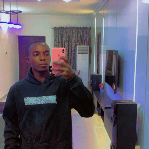 Holy E. profile photo