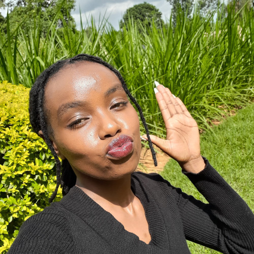 Lorna  K. profile photo
