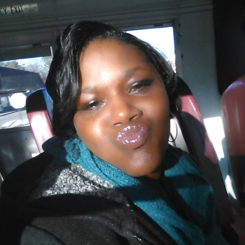 Queenie D. profile photo