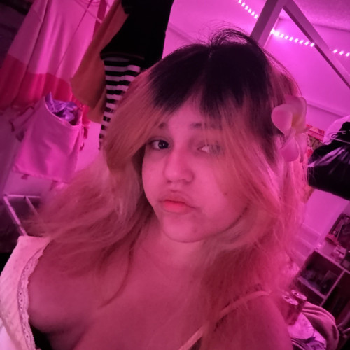 Lola R. profile photo