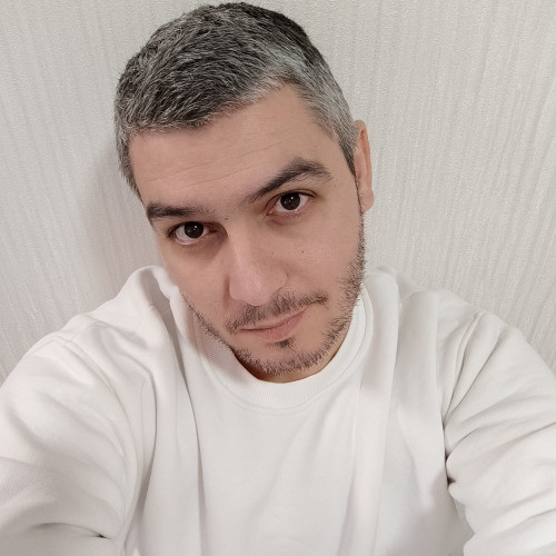 meb0 M. profile photo