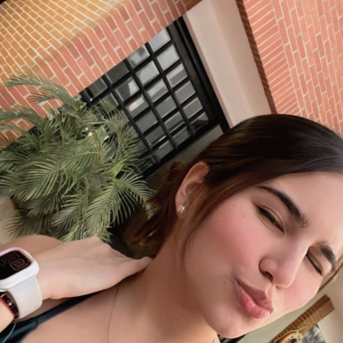 Eliana C. profile photo
