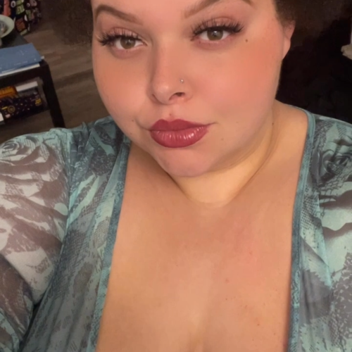 Vee A. profile photo