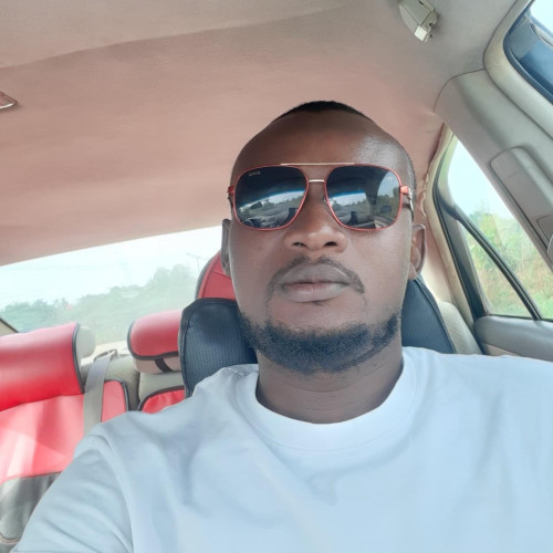 emmanuel o. profile photo