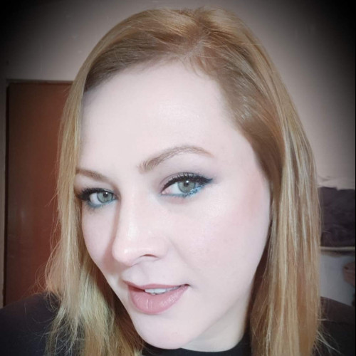 Nayeli C. profile photo