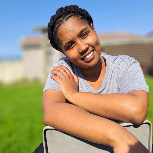 Dee C. profile photo