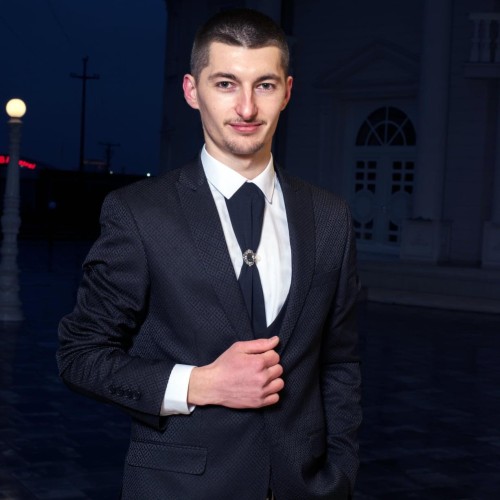 Visar M.