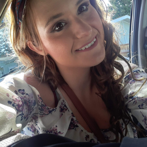 Lindsey B.
