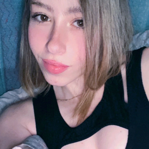 Juli j. profile photo