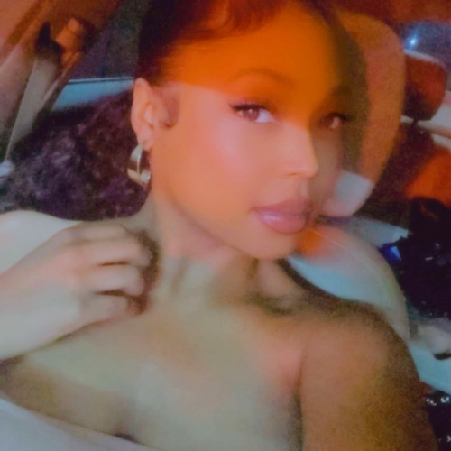 Nia G. profile photo