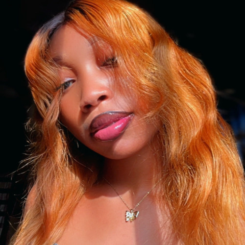 Mona L. profile photo