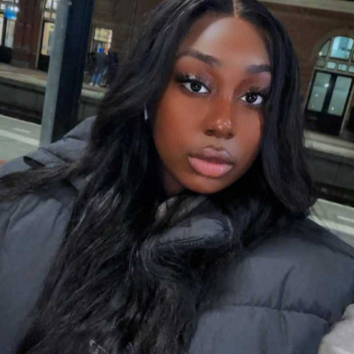 skylyann b. profile photo