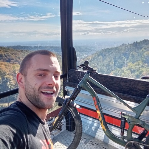 Fran F. profile photo