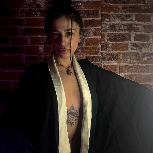 anuki g.