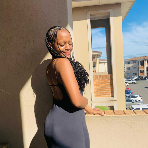 sisanda h.