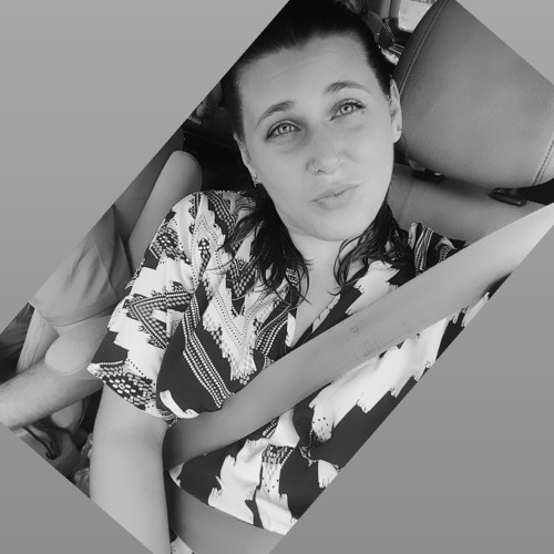 Mariluz G. profile photo
