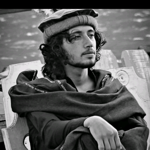Haris K.