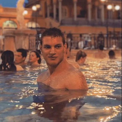 Marco R.