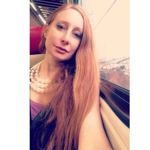 hilary m. profile photo