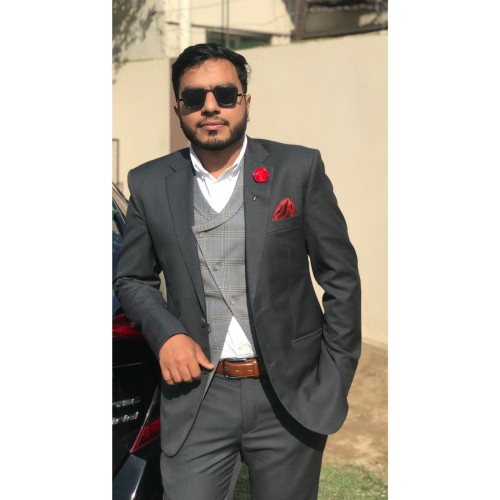 Ali H.
