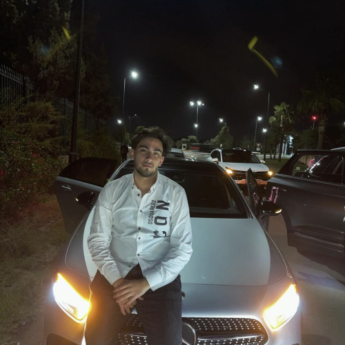 Mehdi M. profile photo