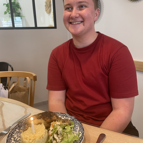 Eli H. profile photo