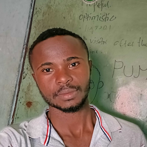 kelly w. profile photo