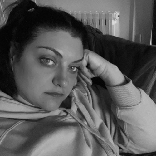 Karine  R.
