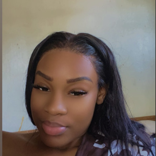Mia M. profile photo