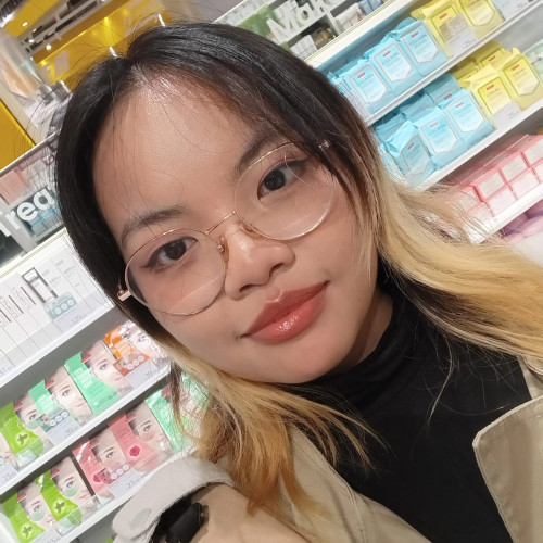 Mari B. profile photo