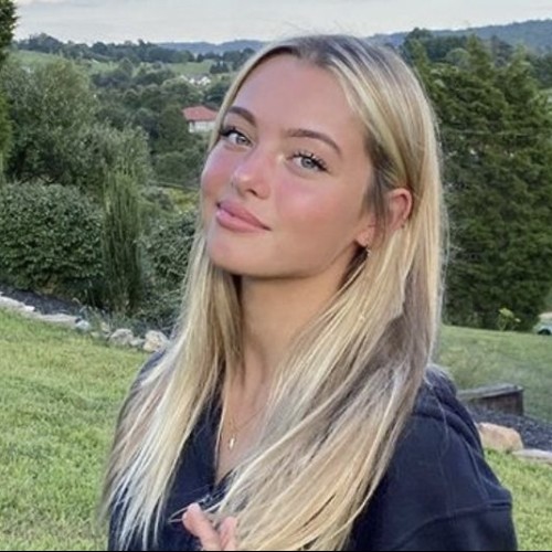 Sofia  R.