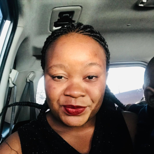 Risuna M. profile photo