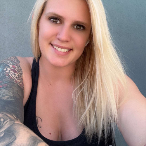 ivy c. profile photo