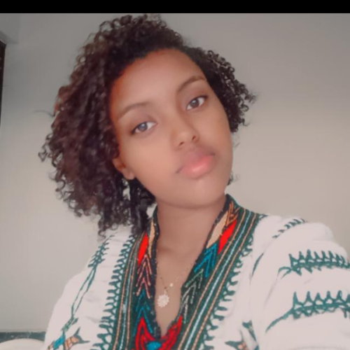 Robinah M. profile photo