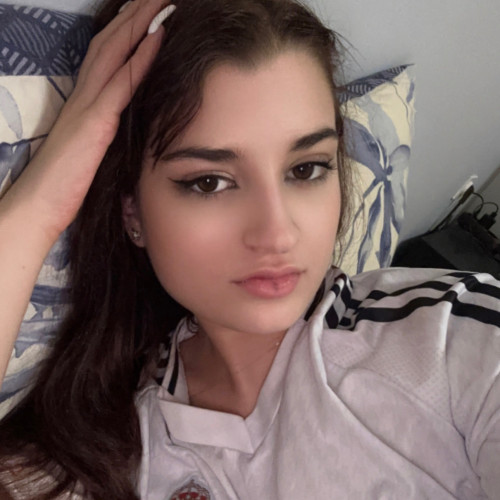 Nina K.