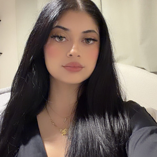 Yoselin L. profile photo