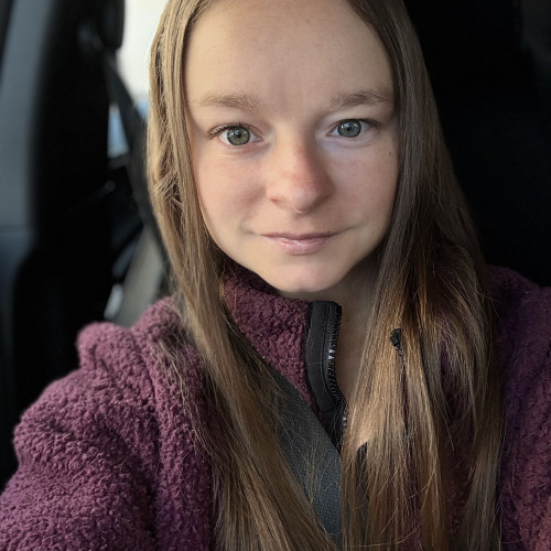 lori c. profile photo