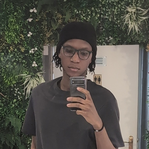 Olly  N. profile photo