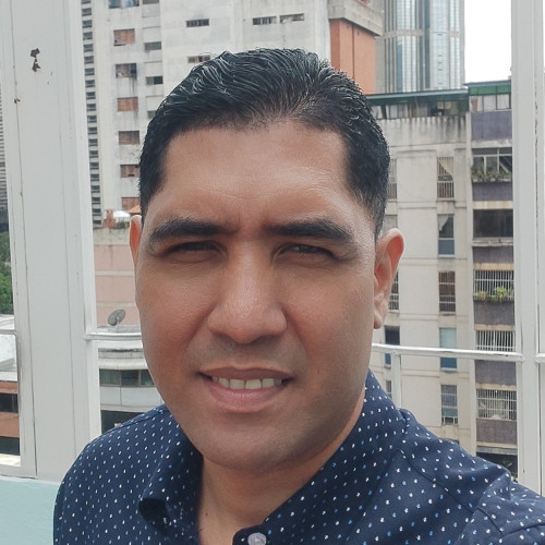 Luis P.