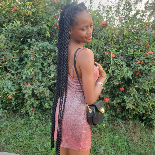 Charity  L. profile photo