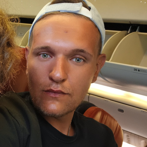 Viktor K. profile photo