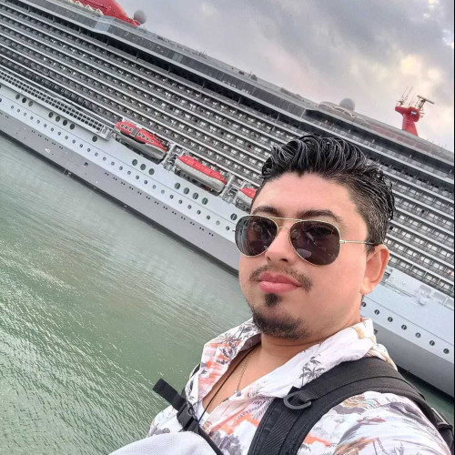 douglas r. profile photo