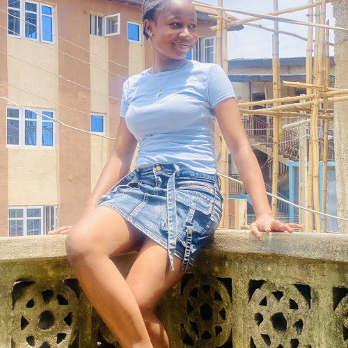 Onotinameh  V. profile photo