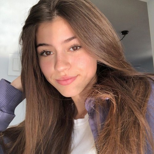 Chloe G.
