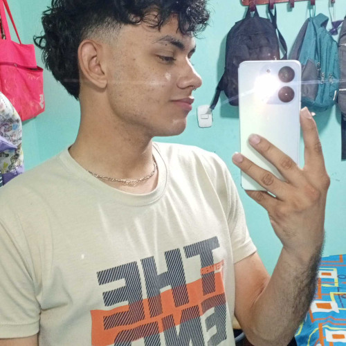 Luis L.