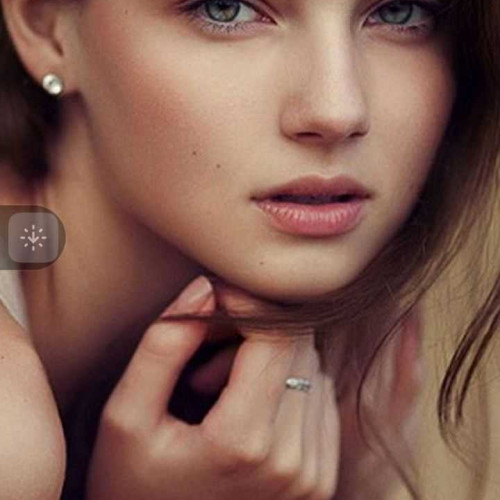 blest n. profile photo