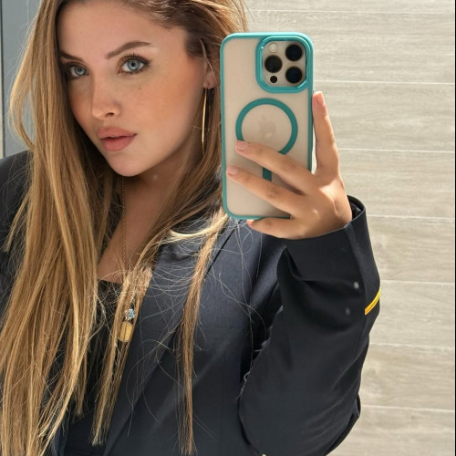 Elena E. profile photo