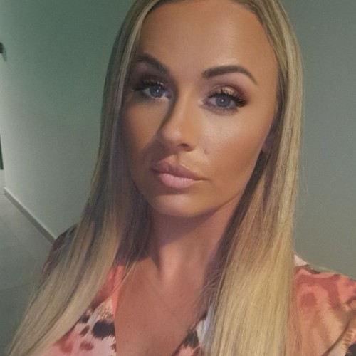 Kelly B.