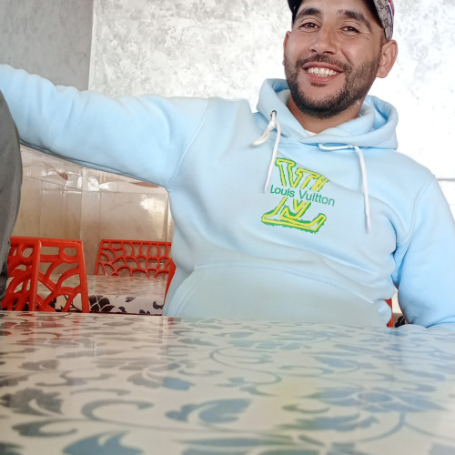 Mohamed  O.