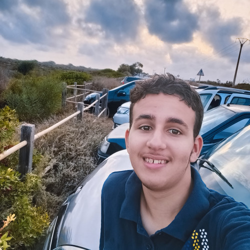 younes S. profile photo